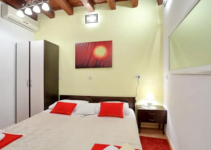 Apartment Center Dragica *